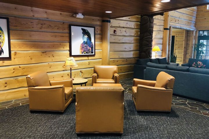 Heathman Lodge