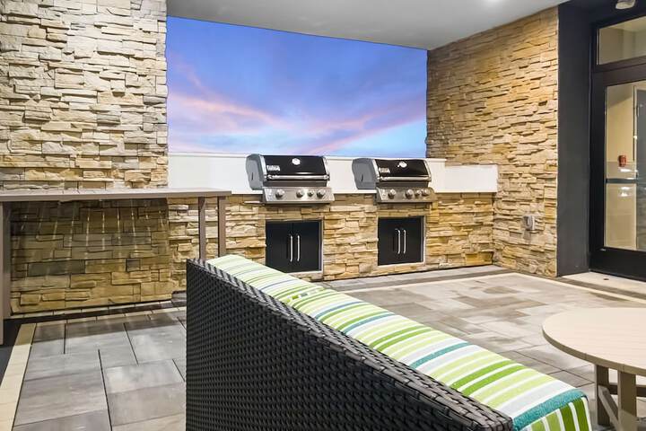 Terrace/Patio 21 of 22