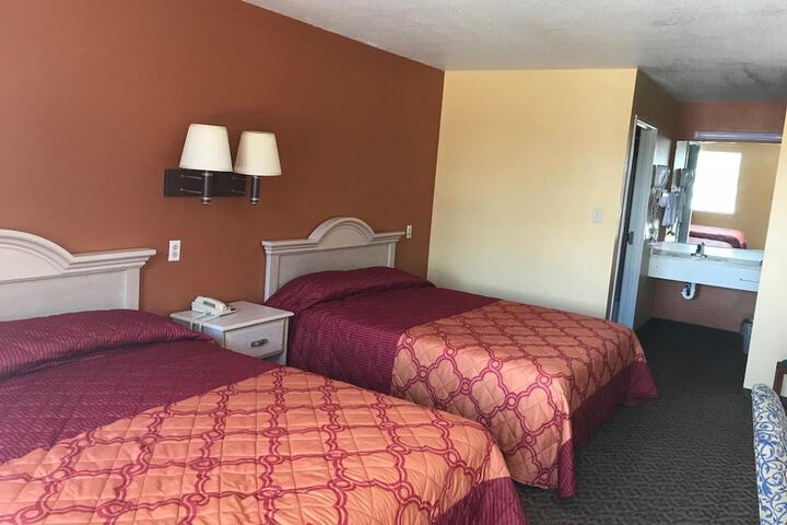 Room 15 of 22