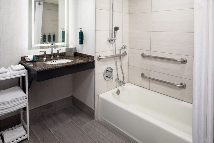 Hilton Arlington TX
