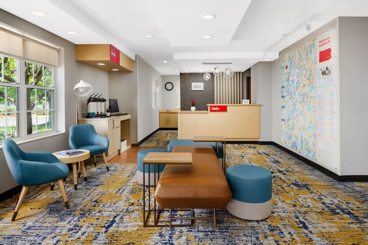 Hotel Interior 11 of 33