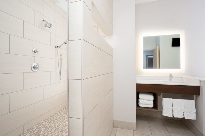 Holiday Inn Express & Suites Amarillo by IHG