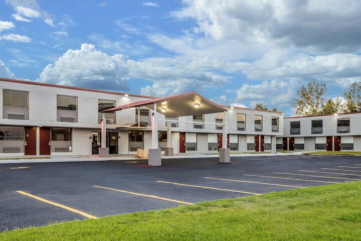 Hotel 6 of 36