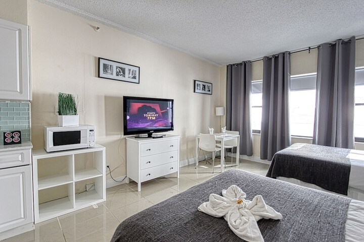 Room 124 of 242
