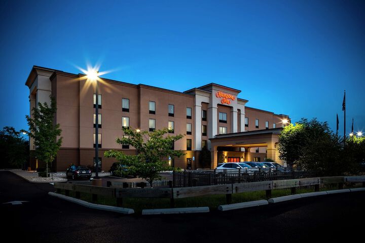 Hotel 4 of 70