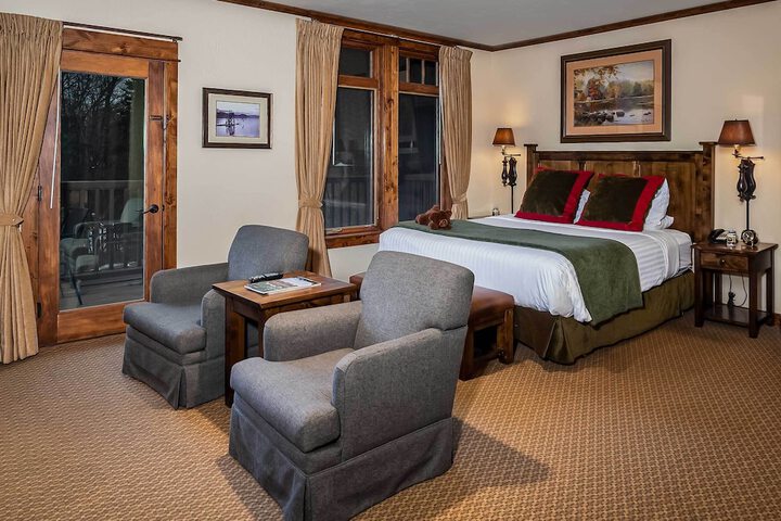 Lodge at Whitefish Lake
