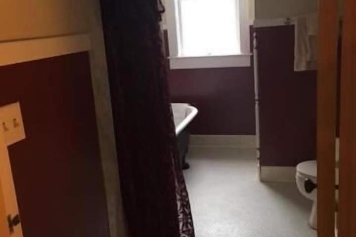 Victorian Charm Inn
