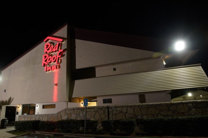 Hotel 3 of 34