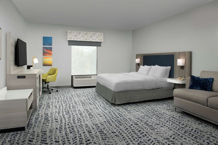 Room 22 of 46