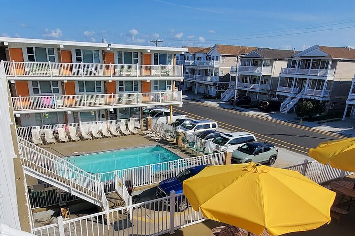 Esplanade Suites a Sundance Vacations Property