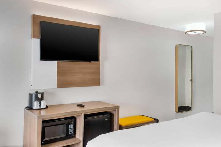 Comfort Inn & Suites El Paso I-10 Airport Area
