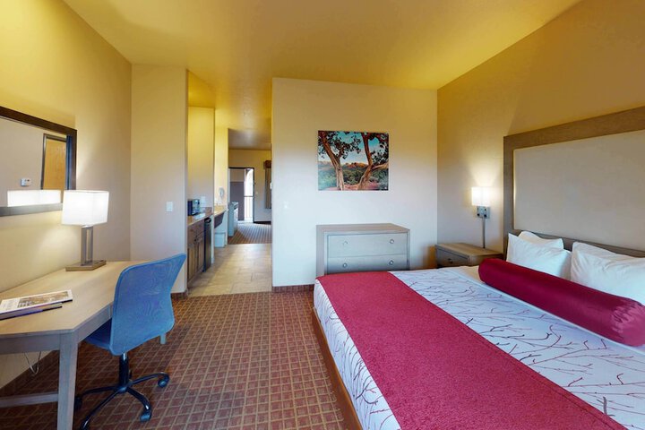 Room 37 of 53
