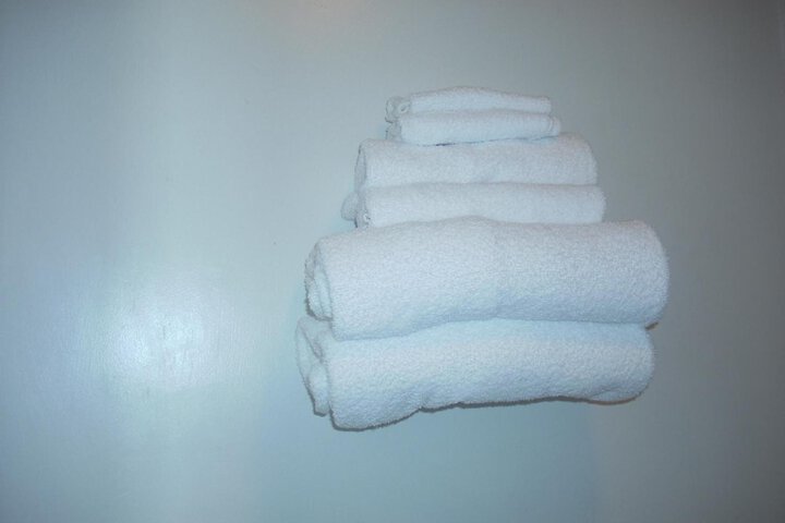 Room 25 of 34