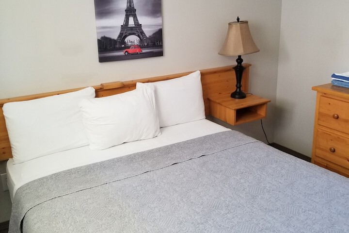 Room 30 of 92