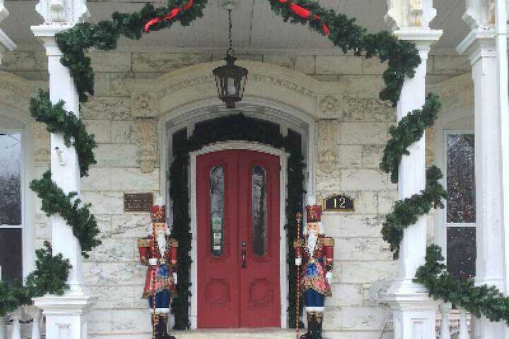 Hotel 4 of 70