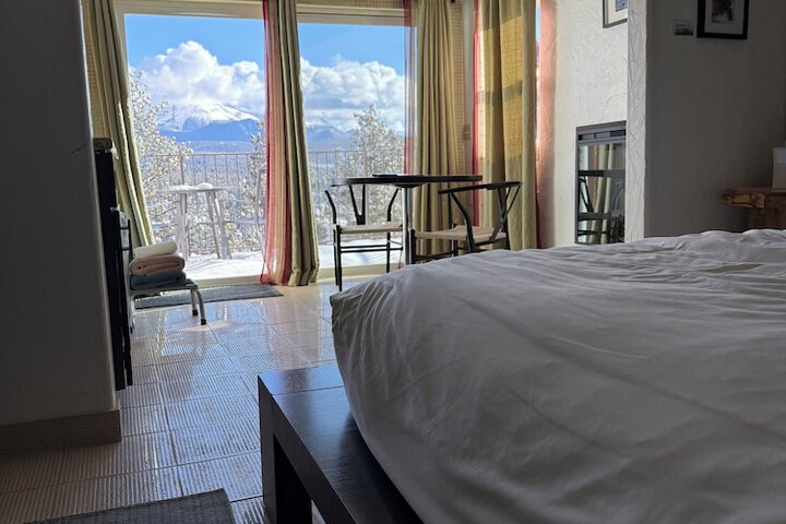 Pikes Peak Paradise Bed and Breakfast