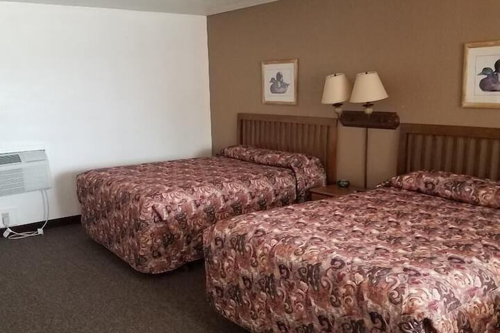Raine Motel