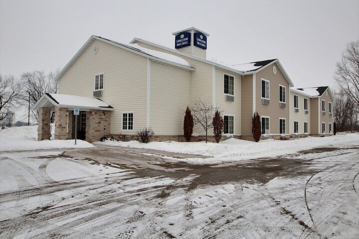 Hotel 4 of 55