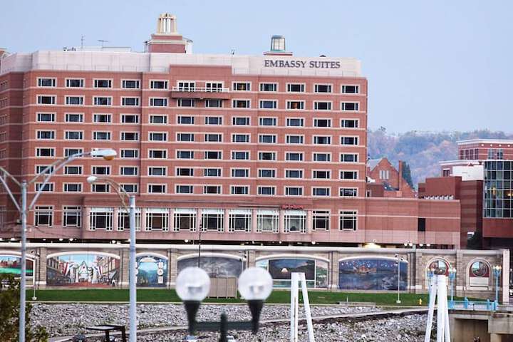 Embassy Suites by Hilton Cincinnati RiverCenter