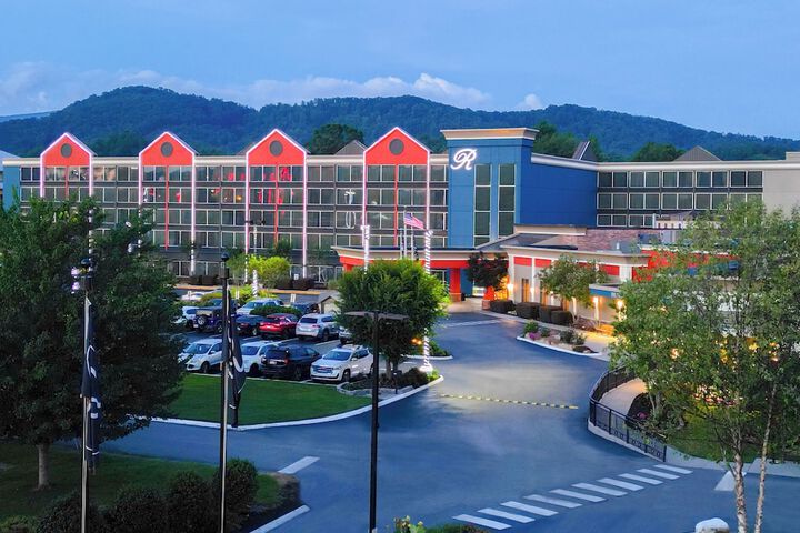 The Ramsey Hotel and Convention Center Pigeon Forge