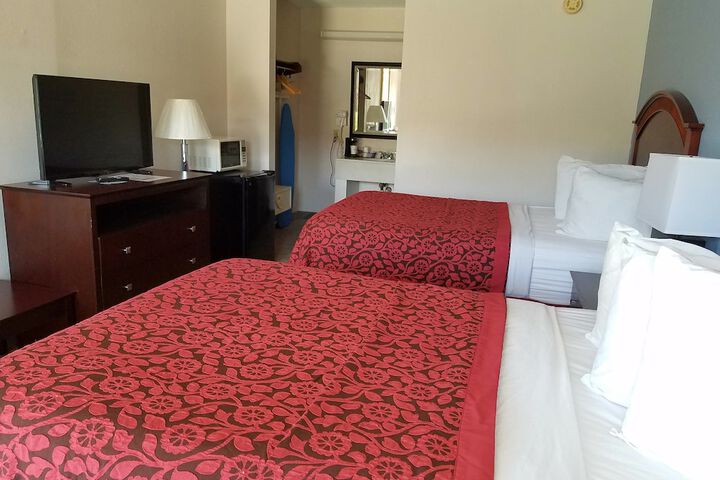 Room 21 of 35