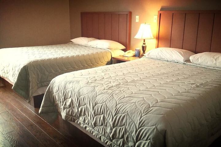 Room 23 of 29