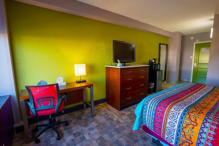 Room 48 of 90