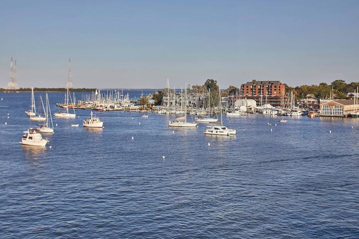 Annapolis Waterfront Hotel Autograph Collection