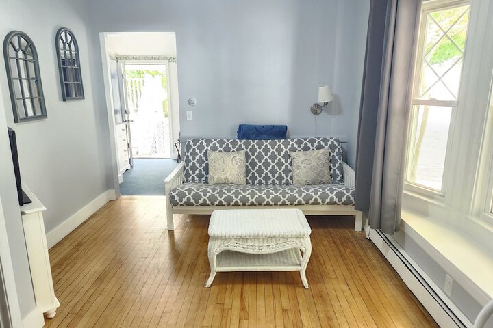 Room 73 of 125