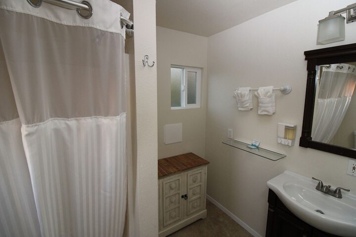Room 43 of 74