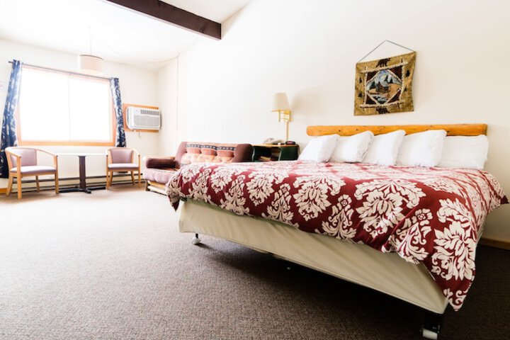 Room 15 of 39