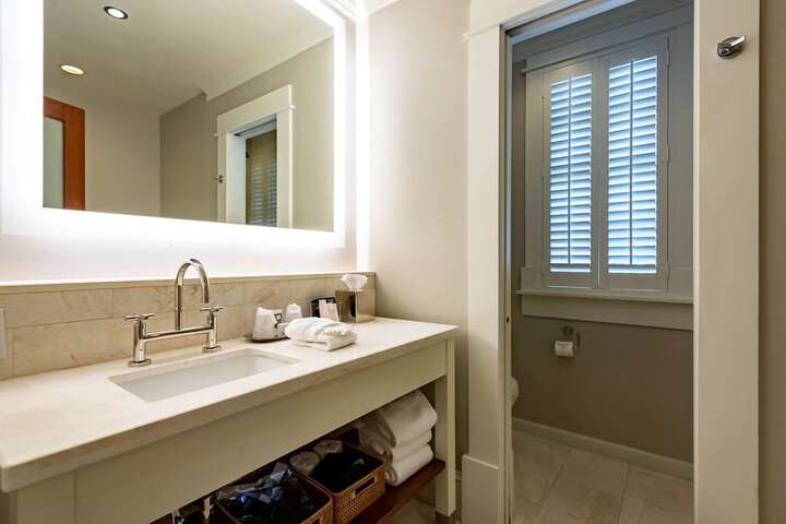The Pearl Hotel