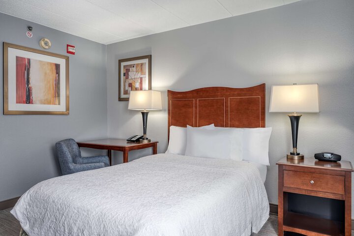 Room 34 of 68