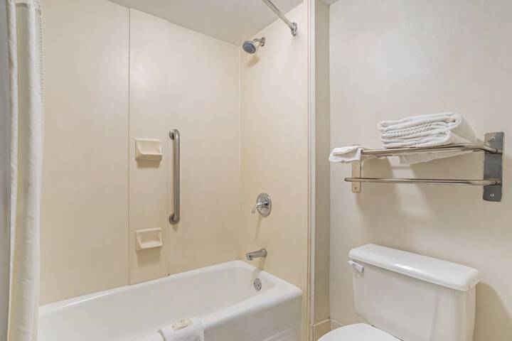 Room 14 of 23