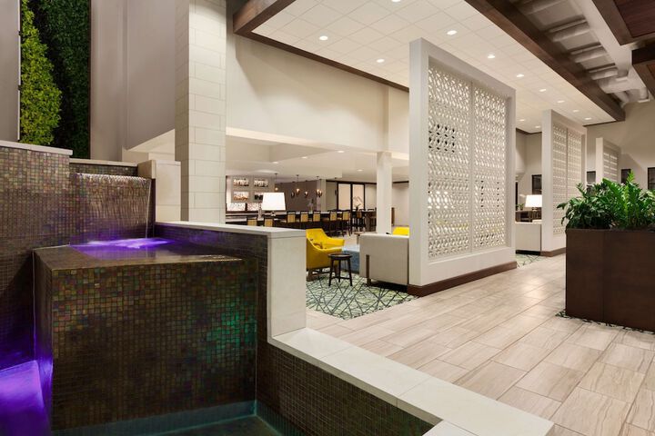 Hotel Interior 10 of 51