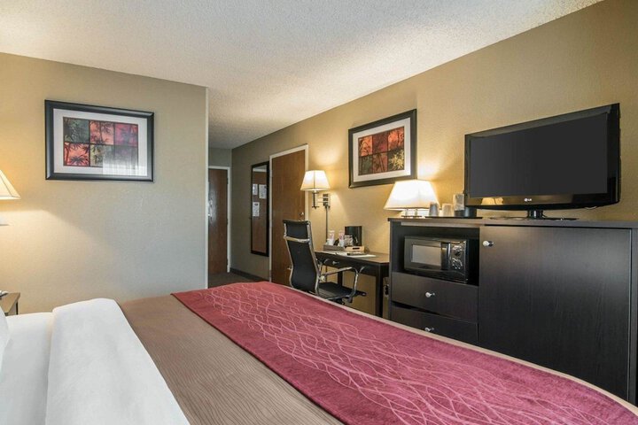 Room 21 of 35