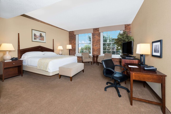 Hawthorn Extended Stay by Wyndham Rome
