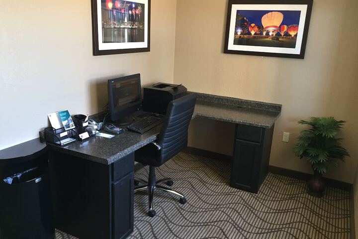Business Center 54 of 54