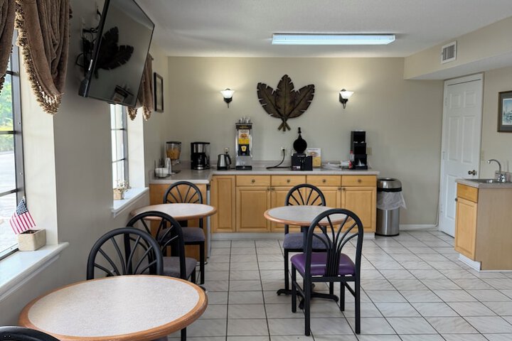 Peach Tree Inn
