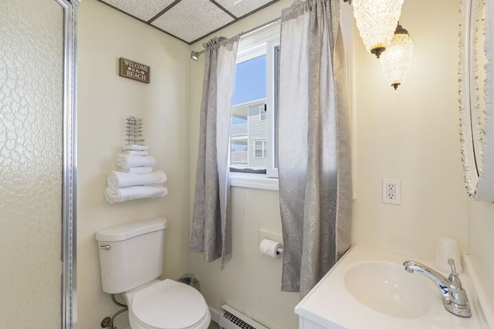 Room 15 of 27
