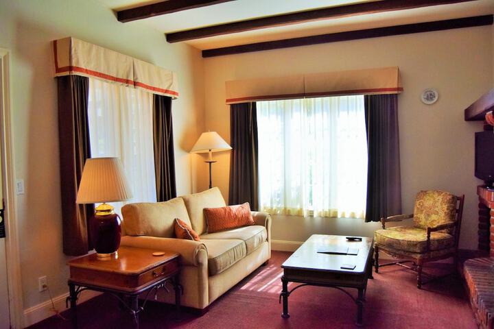 Room 19 of 25