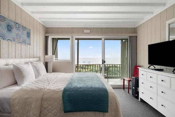 Atlantis Lodge