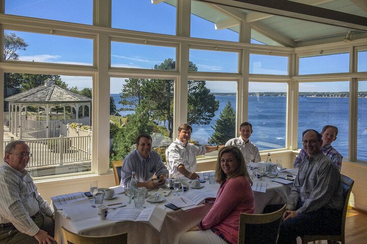 Spruce Point Inn
