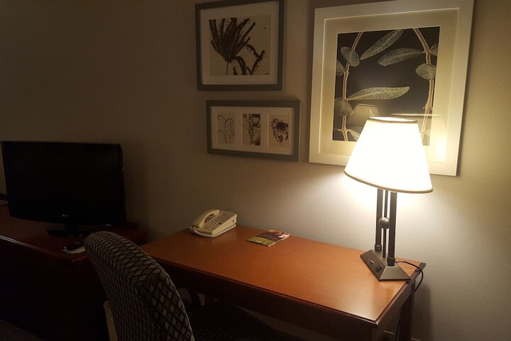 Country Inn & Suites by Radisson Bryant (Little Rock), AR