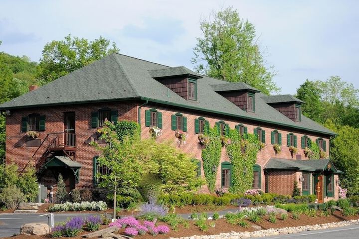 The Beaumont Inn