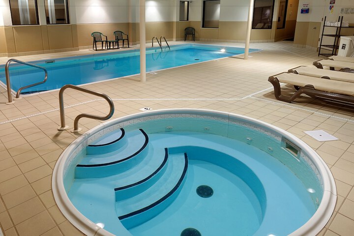 Pool 7 of 61