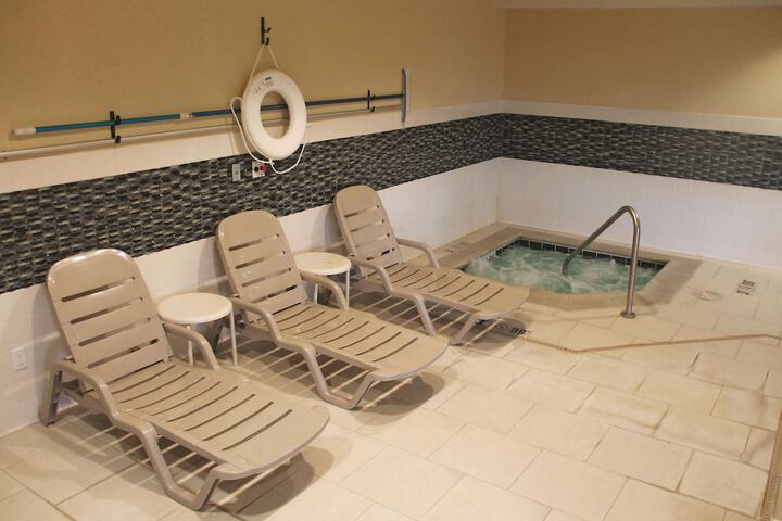 Pool 7 of 45
