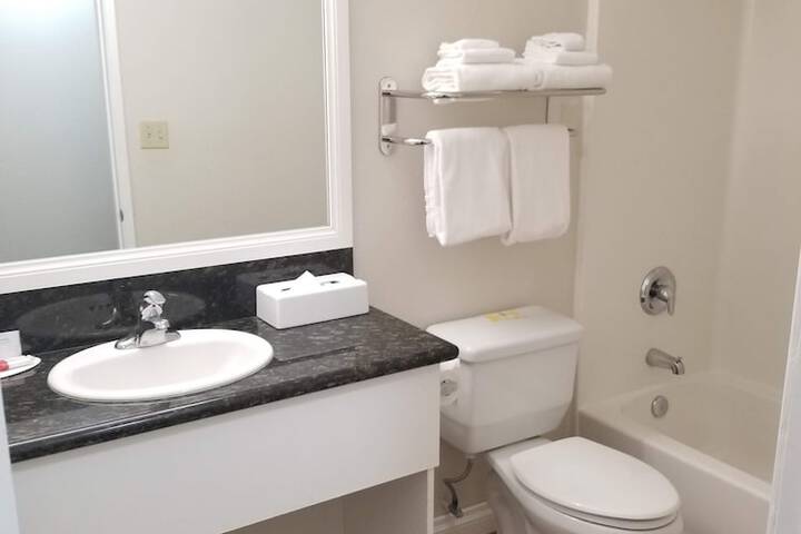 Ramada by Wyndham Oceanside
