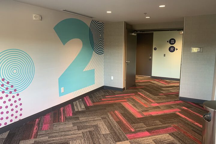 Ballroom/Hall 45 of 52