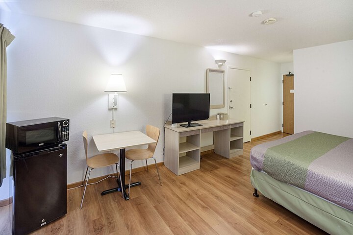 Room 22 of 41